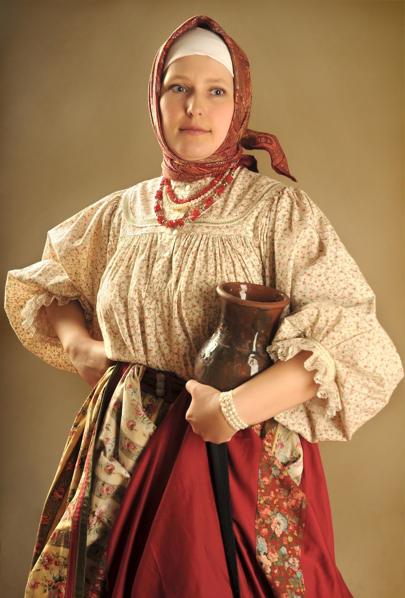 Girls in Slavic costumes in Memphis