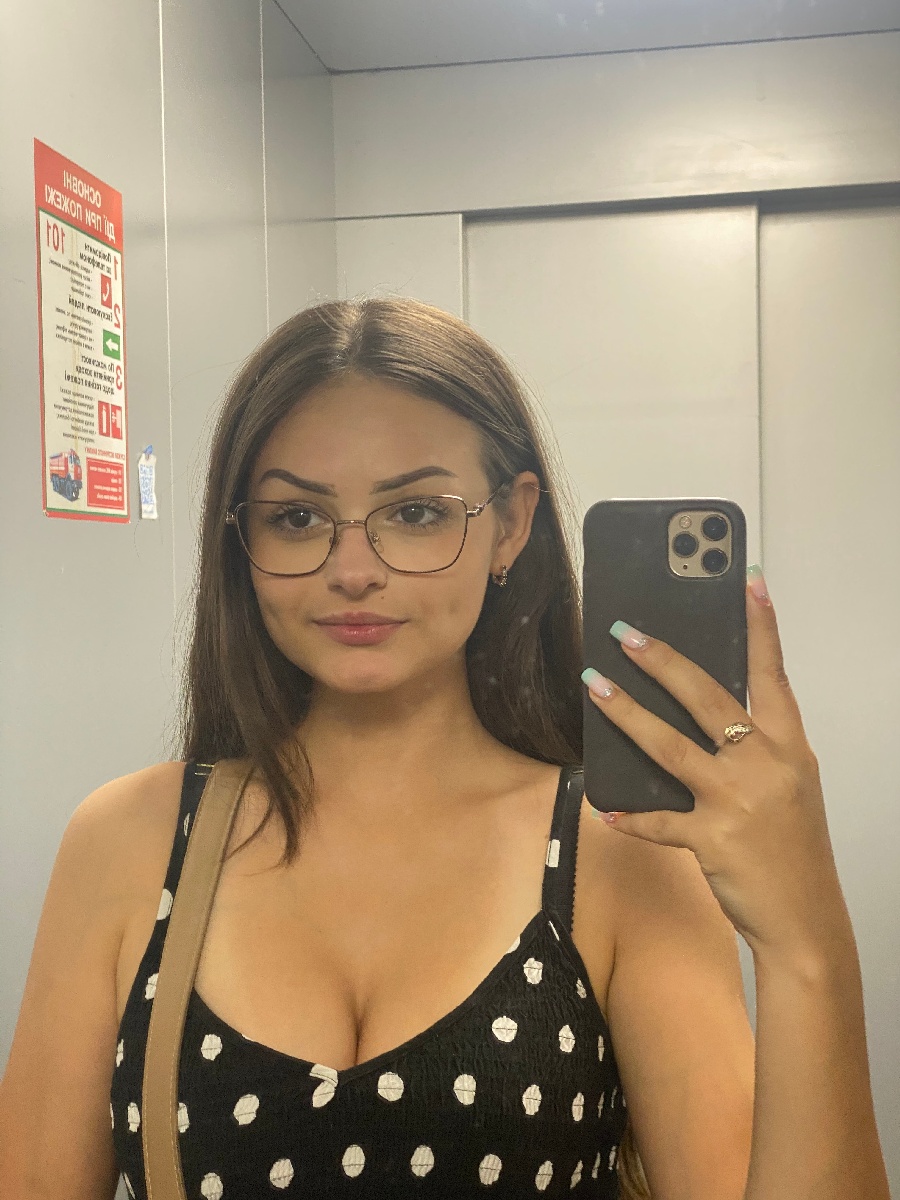 Sexy model Stacy in Memphis